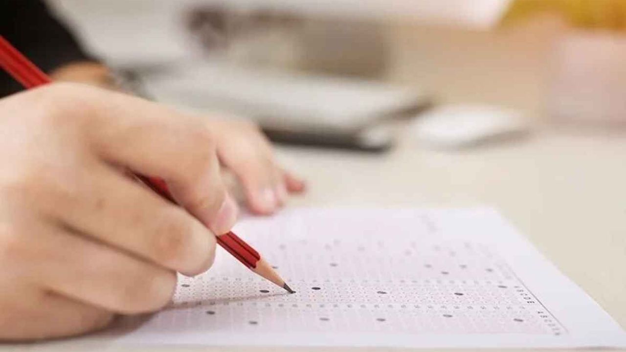 KPSS Lisans Alan Bilgisi'nin son oturumu başladı