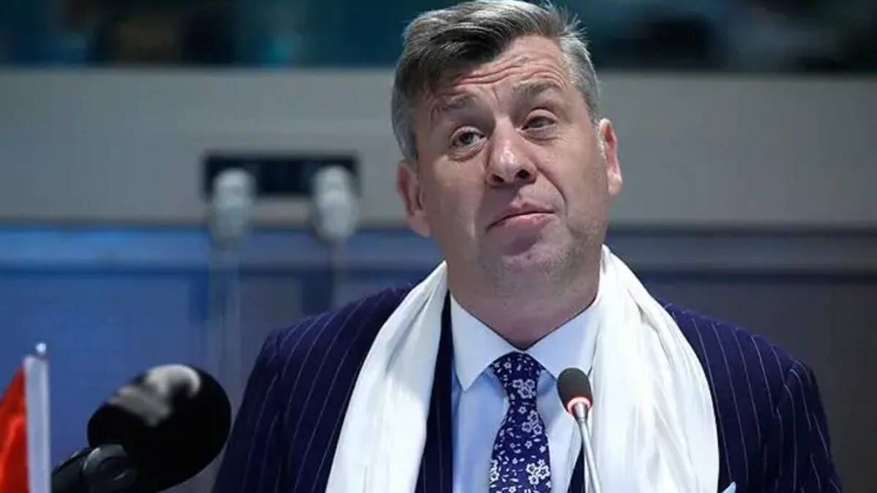 Ünlü sanatçı Metin Şentürk hastaneye kaldırıldı!