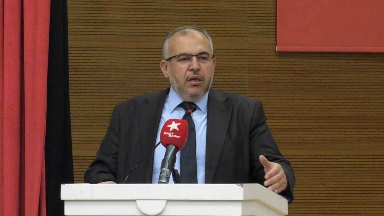 Saadet Partili Çalışkan Kayseri’de konuştu: 15 Temmuz öncesi AK Parti’yi mumla arıyoruz!
