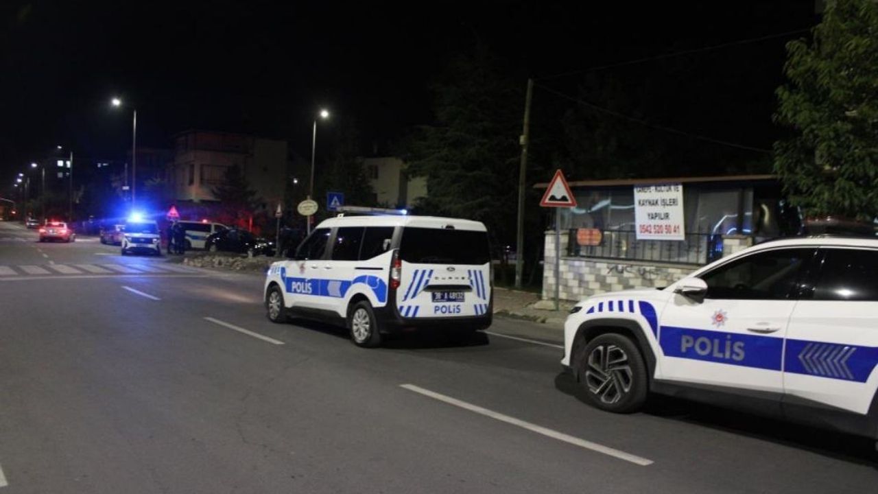 Kayseri’de çıkan  akraba kavgasında 24 yaşındaki genç bıçaklanarak ağır yaralandı