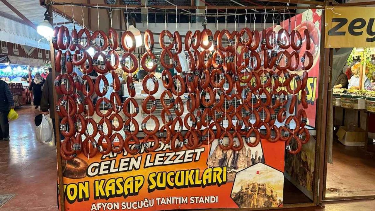 Kayseri’deki Hatay Festivali’nde “%100 dana etli Afyon sucuğu” diye sattılar, kanatlı çıktı!