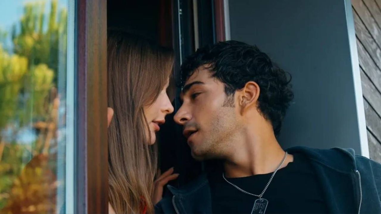 Altı Üstü İstanbul oyuncularından şaşırtan aşk açıklaması!