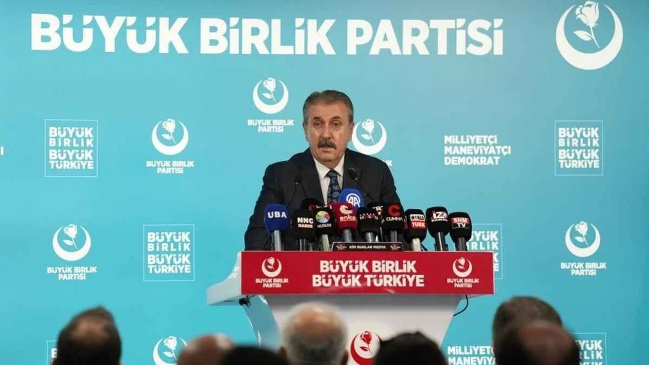 BBP Lideri Destici’den fon soruşturması çıkışı: En ağır cezayı almalılar