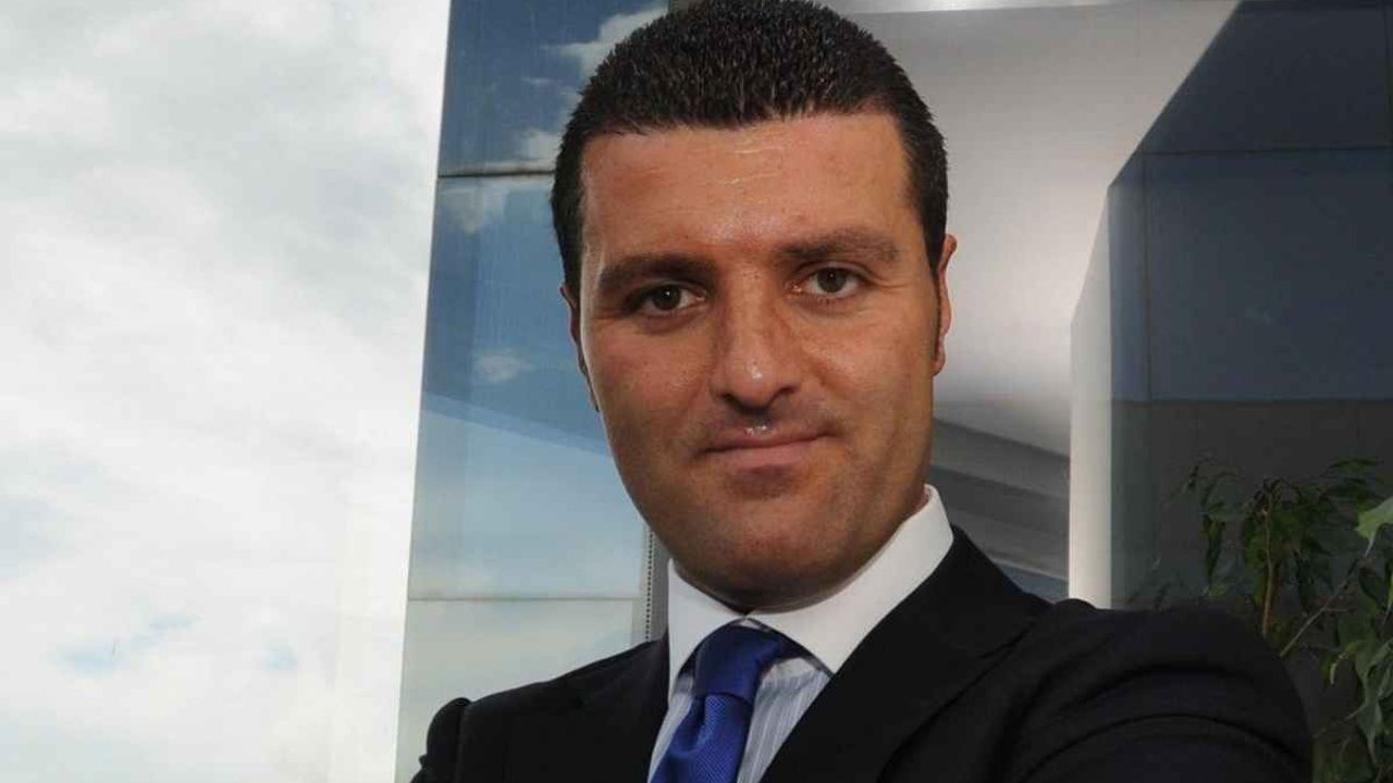 Mustafa Sarıgül'ün oğlu Emir Sarıgül "kara para" soruşturmasında tutuklandı