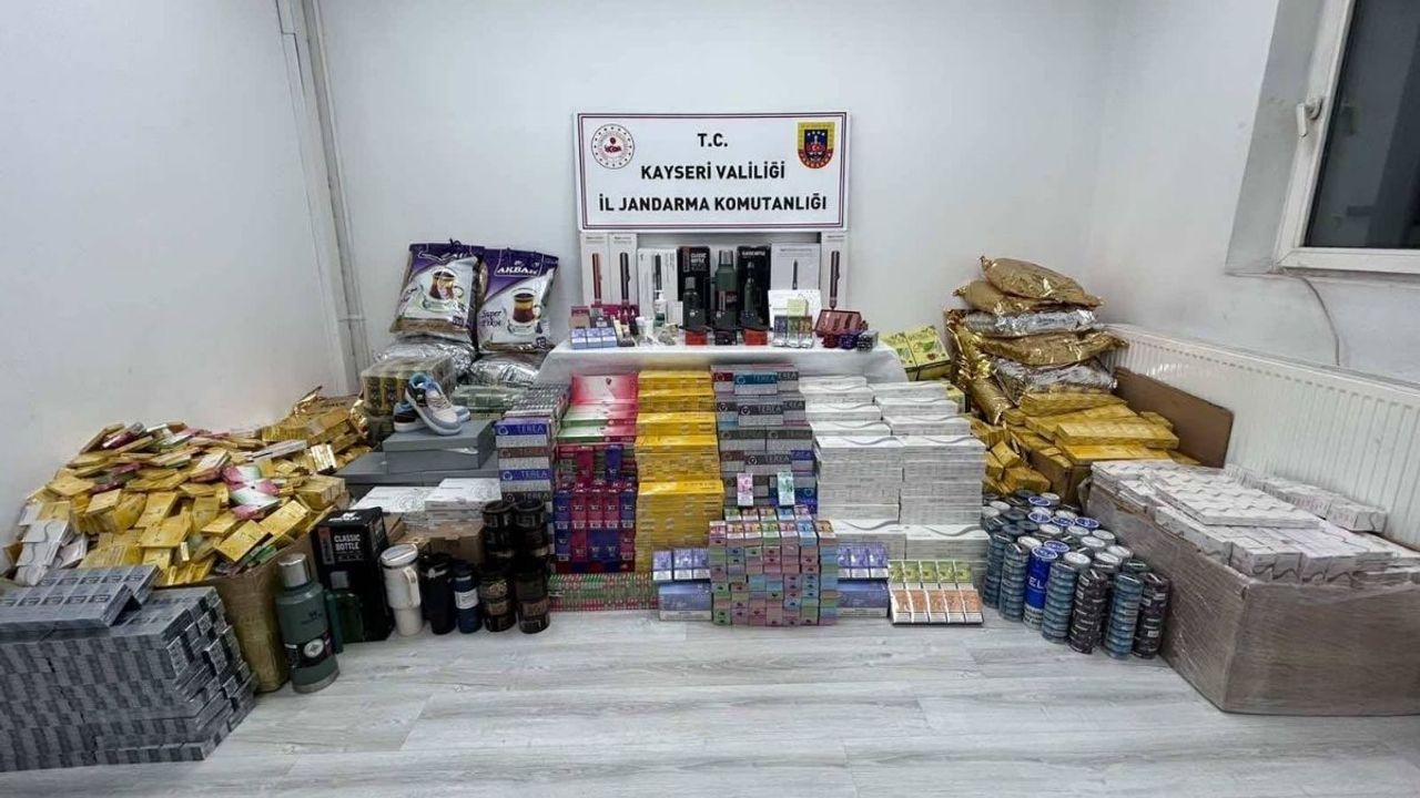 Kayseri'de 20 milyon TL değerinde kaçak ürün ele geçirildi