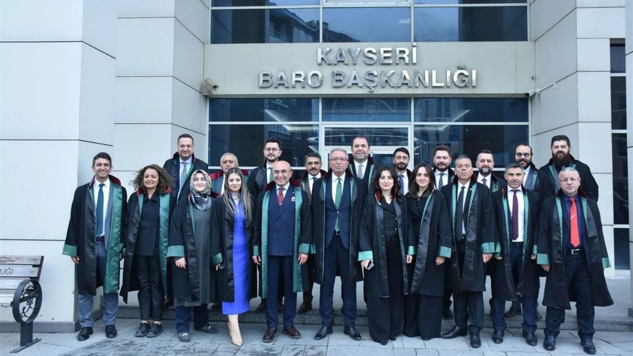 Kayseri Barosu Başkanı Murat Tolga Özsoy mazbatasını aldı!