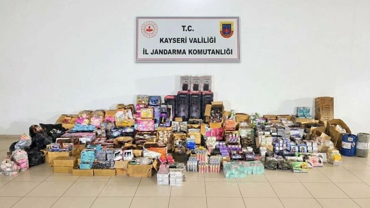 Kayseri'de 10 milyon TL'lik kaçak ürün ele geçirildi! Binlerce ürün bulundu