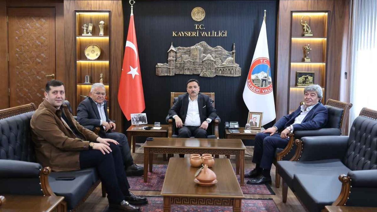 Kayseri Valisi Gökmen Çiçek’e Ersoy, Ataş ve Büyükkılıç’tan taziye ziyareti