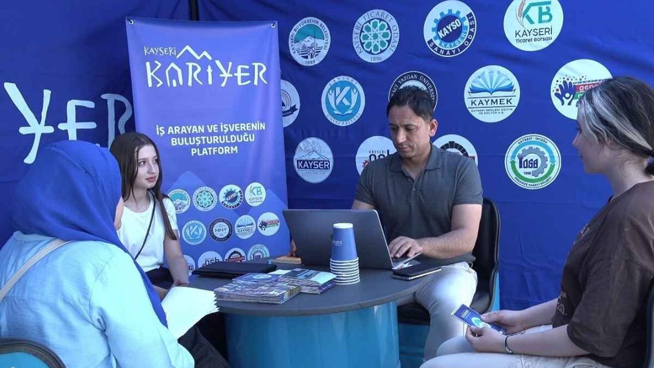 Kayseri’de iş arayanlara müjde: 297 kişi işe yerleştirildi