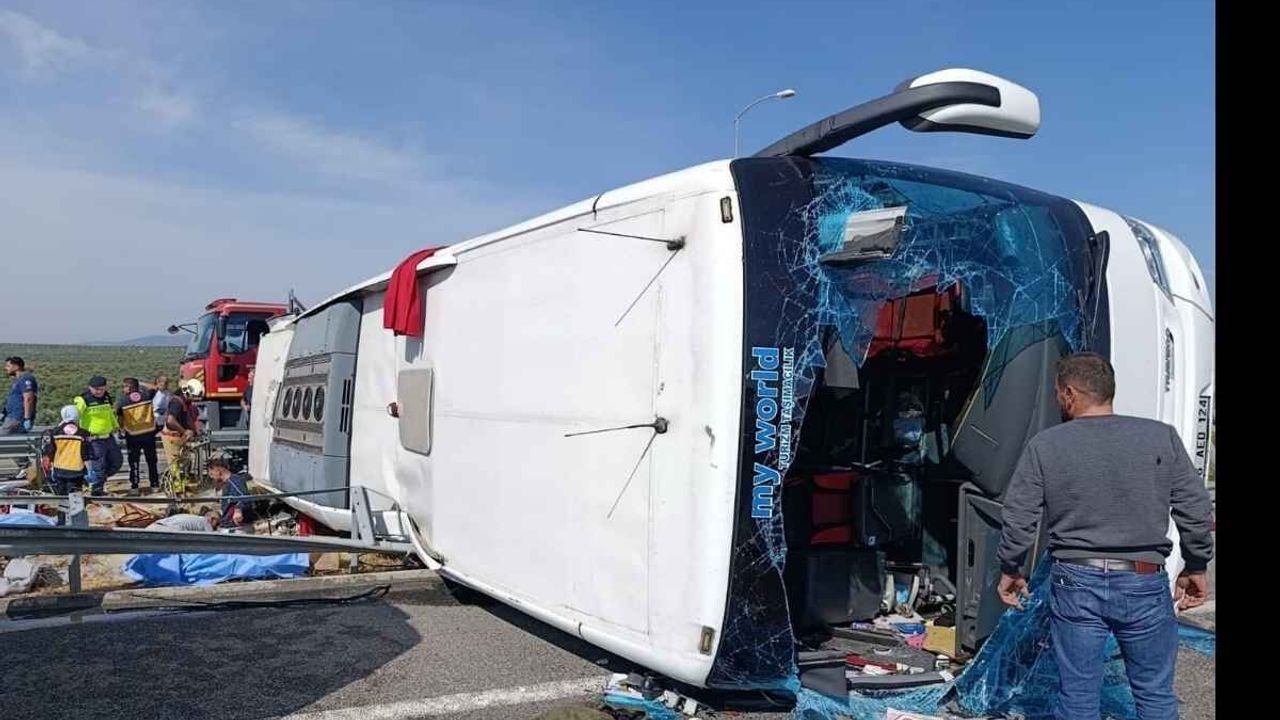 Manisa'da katliam gibi kaza: 11 ölü 27 yaralı