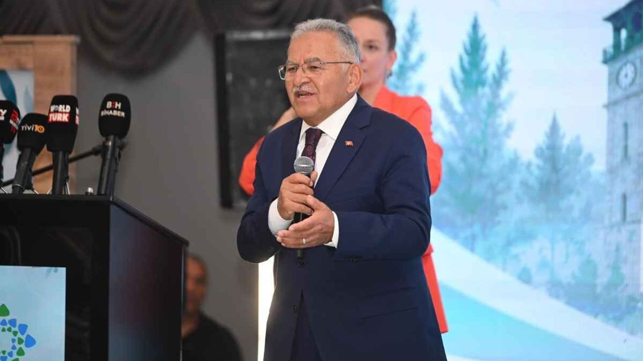 Memduh Büyükkılıç Balıkesir'de ortak akıl vurgusu yaptı