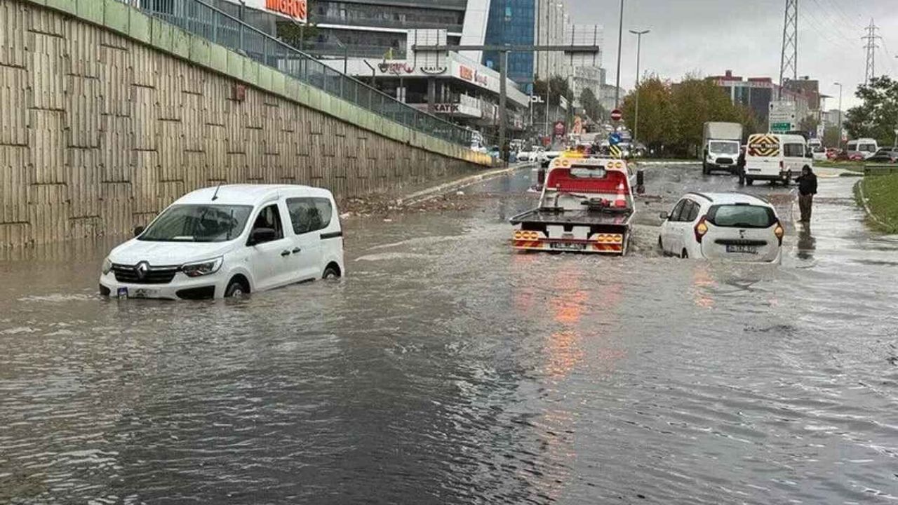 Meteoroloji 48 ili sarı ve turuncu kodla uyardı! Kayseri'de son durum ne?