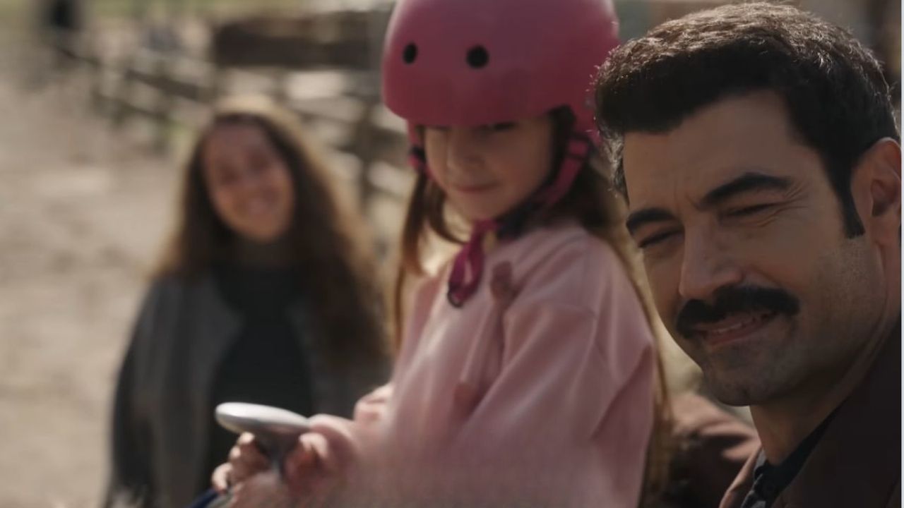 Sevdan Bir Ateş bu akşam var mı? Saat kaçta, hangi kanalda? 7. bölüm ne zaman başlıyor?