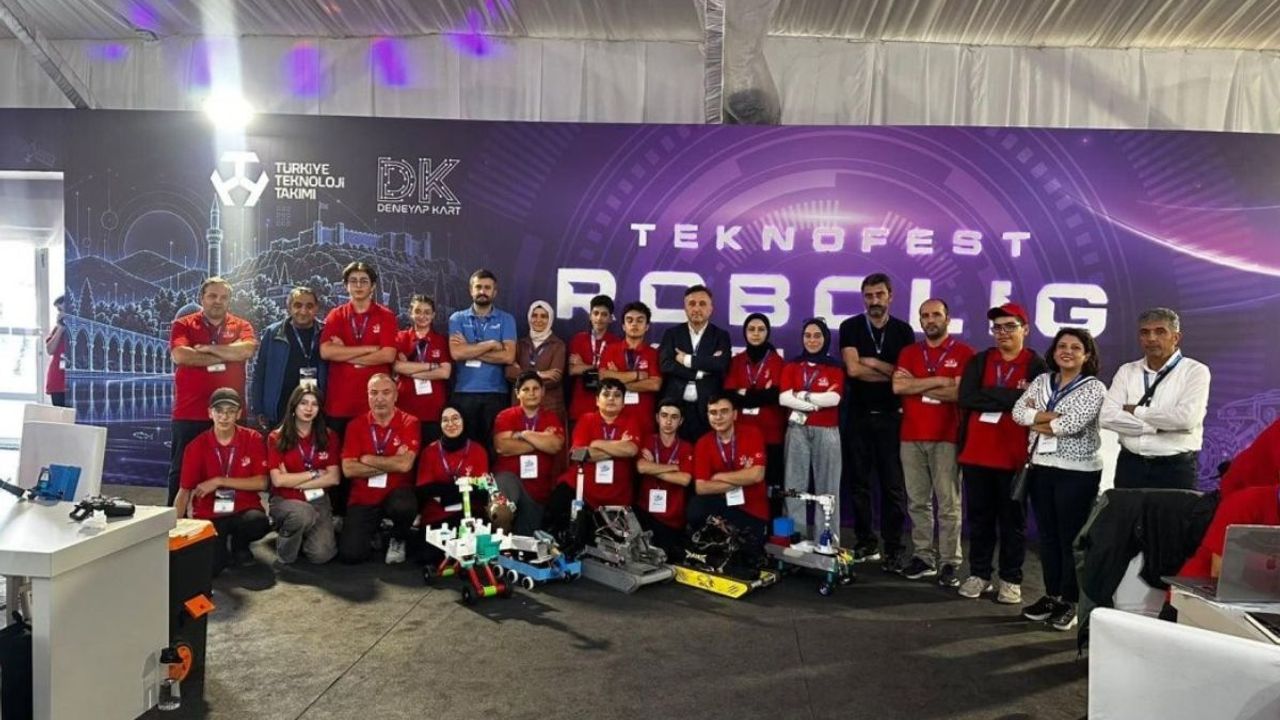 Kayseri’den 25 takım TEKNOFEST finalinde! Mustafa Elitaş gençlere seslendi