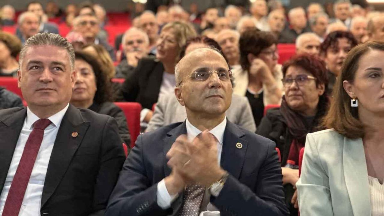 YENİ Parti Kayseri İl Kongresi başladı! Aşkın Genç’ten üyelere sandık çağrısı