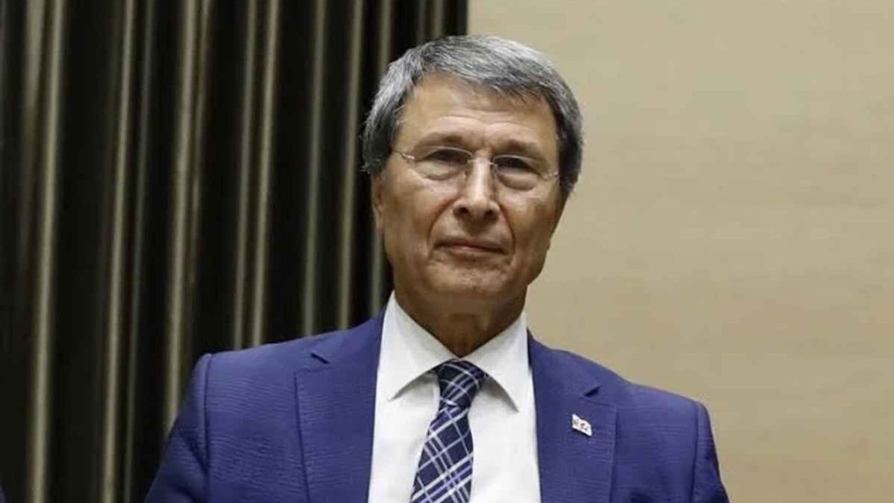 Yusuf Halaçoğlu’ndan parti değiştiren siyasetçilere: Seçmene ihanettir