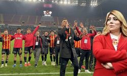Berna Gözbaşı: Tarih isimlerinizi tek tek altın harflerle yazacak