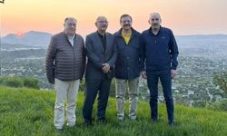 Kayseri'de sürpriz buluşma! Eski dostlar aynı karede