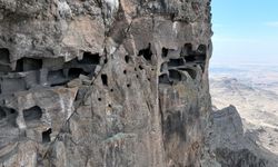 Kayseri’deki 2 bin yıllık kale meğer bir zamanlar hapishaneymiş!