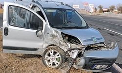 Aksaray’da hastaneden çıktılar yolda kaza geçirdiler: Karı koca hastanelik oldu