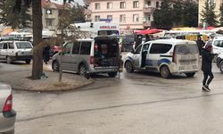 Konya’da halk pazarında taşlı sopalı kavgada 5 kişi yaralandı!