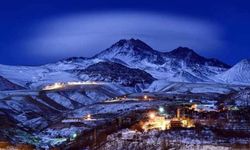 Erciyes’ten sevinen haber geldi: Meşaleli gece kayağı Erciyes’i aydınlatacak