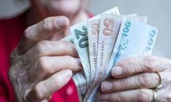 Milyonlarca emeklinin beklediği maaş farkı bu gece hesaplara yatıyor