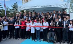 Ali Rıza Güldüoğlu, Meysu ERVA Spor Okulları'nın açılışında: Şehir Hastanesi’nin yanına da kreş yaptırıyoruz