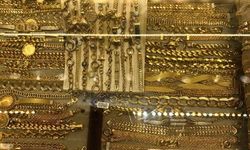 Kayseri'de altın inişi sürdürüyor: 400 TL'lik düşüş