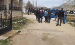 Kayseri’de cinayet: Eşini öldürüp canına kıydı!