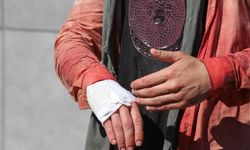 Adana'da bayram klasiği! ‘13 dakikada keserim’ dedi kendini yaraladı