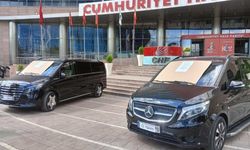 CHP Genel Merkezi’nde ‘haram araç’ krizi! İki lüks araç satışa çıkarıldı