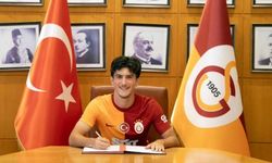 Galatasaray’da bir ayrılık daha! Gökdeniz Gürpüz takımdan ayrılmaya hazırlanıyor
