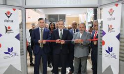Kayseri’de TÜBİTAK 4006-B bilim fuarı açıldı