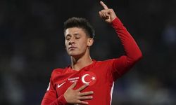 Tüm dünya Arda Güler’in bu hareketini konuşuyor! Avustralya maçından sonra kendini tutamadı