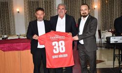 Kayseri’de coşku zirveye çıktı! Büyük Toramanspor şampiyonluğu kutladı