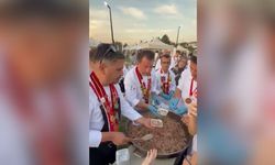 Bin kişiye pastırmalı pilav ikram edildi