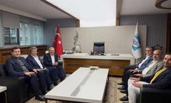 Kayseri Büyükşehir Belediyesi’nde seçim öncesi Kayserispor zirvesi