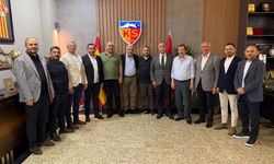 Ali Çamlı ve kurmaylarından Kayserispor tesislerinde kritik zirve!