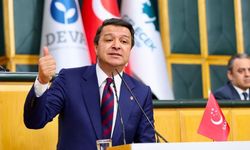 Arıkan’dan dikkat çeken çıkış: Cami duvarına pislemeye başladığına göre eceli yaklaşıyor!