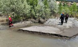 Sivas’ta kaza sonrası Kelkit Çayı’na atlayan genç kızdan 27 gündür haber yok!