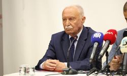 Başkan arayan Sivasspor Müdürü: AK Parti Grup Başkanı Güler’le bu işleri çözmek zorundayız!