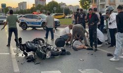 Kayseri'de otomobil ile motosiklet çarpıştı: Yaralılara ilk müdahaleyi Başkomiser yaptı