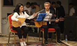Yahyalı’da şiir gecesi düzenlendi: Öğrenciler ve protokol aynı sahneyi paylaştı