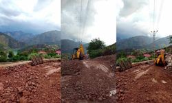 Yahyalı’da selin kapattığı mahalle yolu yeniden açıldı