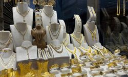 Kazancılar Çarşısı’nda çeyrek 10 bin 850 TL’den satıldı