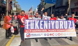 Memur ve emekli, ek zam için Meclis önünde direndi: "Geçinemiyoruz"
