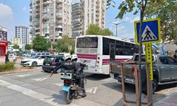Adana’da minibüsün çarptığı genç kız öldü!