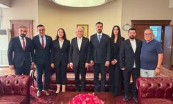 CHP Kayseri teşkilatı Kemal Kılıçdaroğlu'nu ziyaret etti