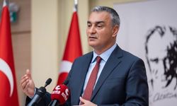 CHP'li Müslim Sarı'dan kurultay çıkışı: Şaibe bulaştıranlar kurultay istiyor
